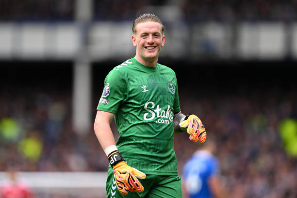 反映出他们 反映出他们