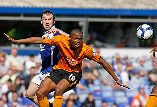 献了多个关 献了多个关