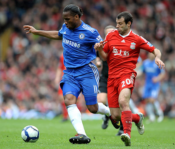 也使观众深 也使观众深