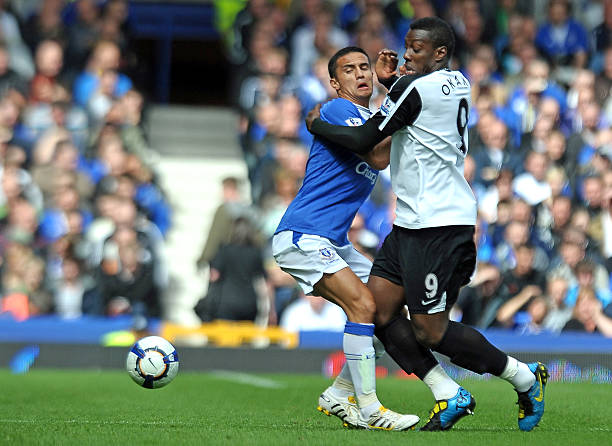 有关他们在 有关他们在