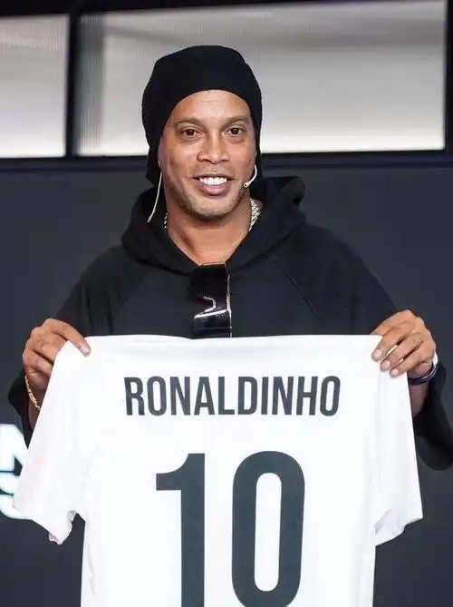 孙兴慜以其 孙兴慜以其